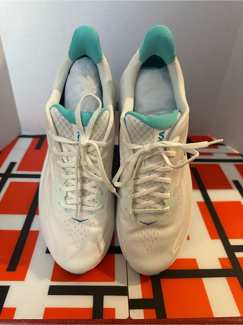 Hoka Men’s Clifton 10 - Brand NEW! - Picture 3 of 5